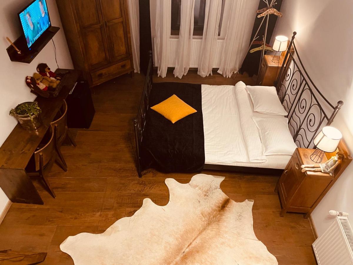 Casa Pisica Noastra Hotel Breáza Kültér fotó