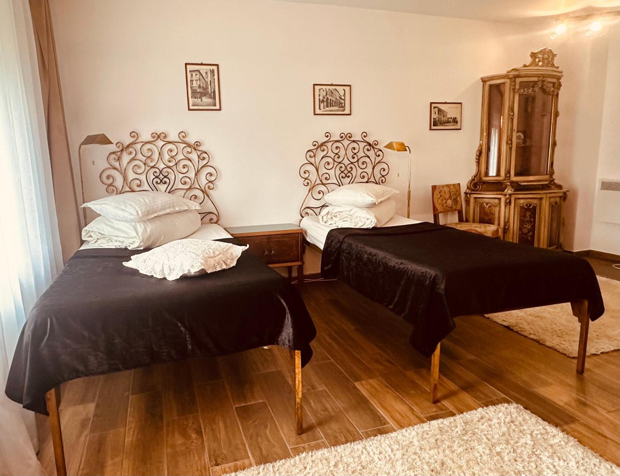 Casa Pisica Noastra Hotel Breáza Kültér fotó